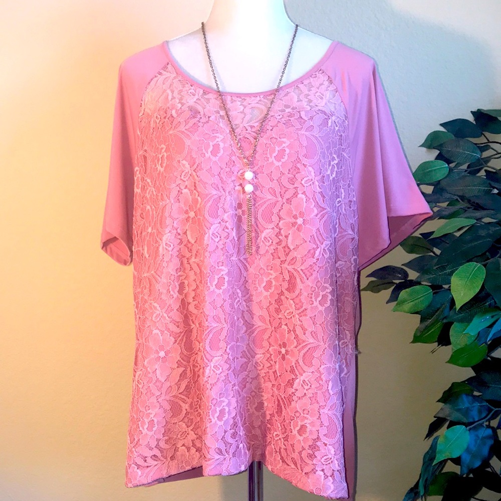Emma & Olive Mauve Lace Top with Attached Necklace